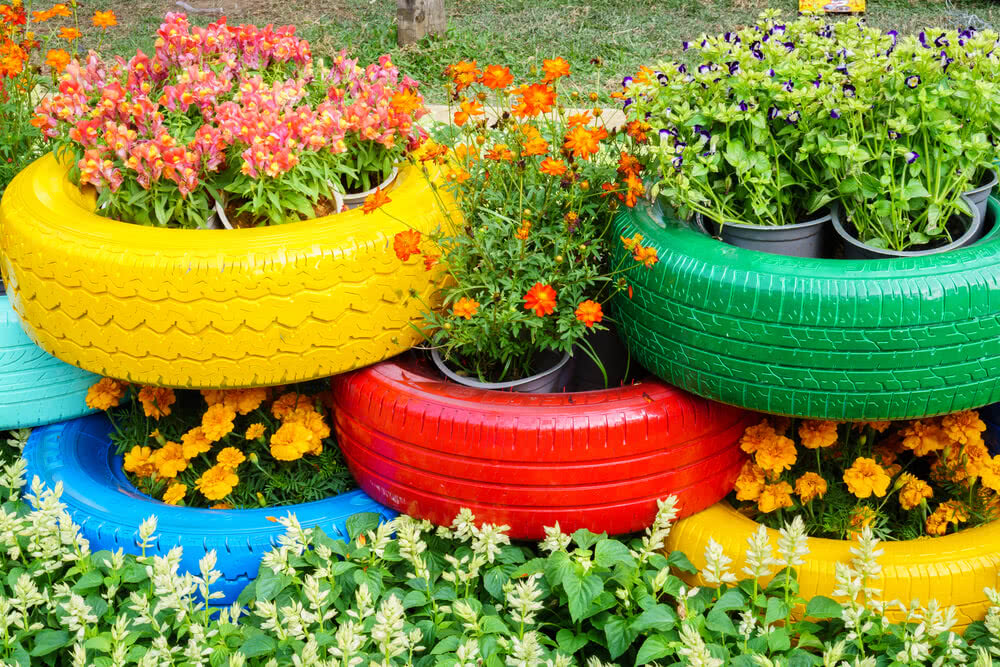 Tyre Gardening Creative Ideas For Old Tyres Ugaoo tyre-gardening-creative-ideas-for-old-tyres-ugaoo