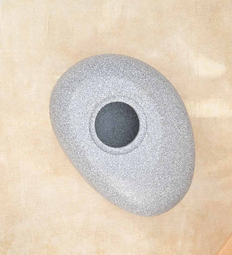 small_grey-stone