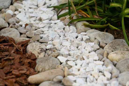 Decorative Stones for Landscaping: How to Choose the Perfect Stones for Your Garden