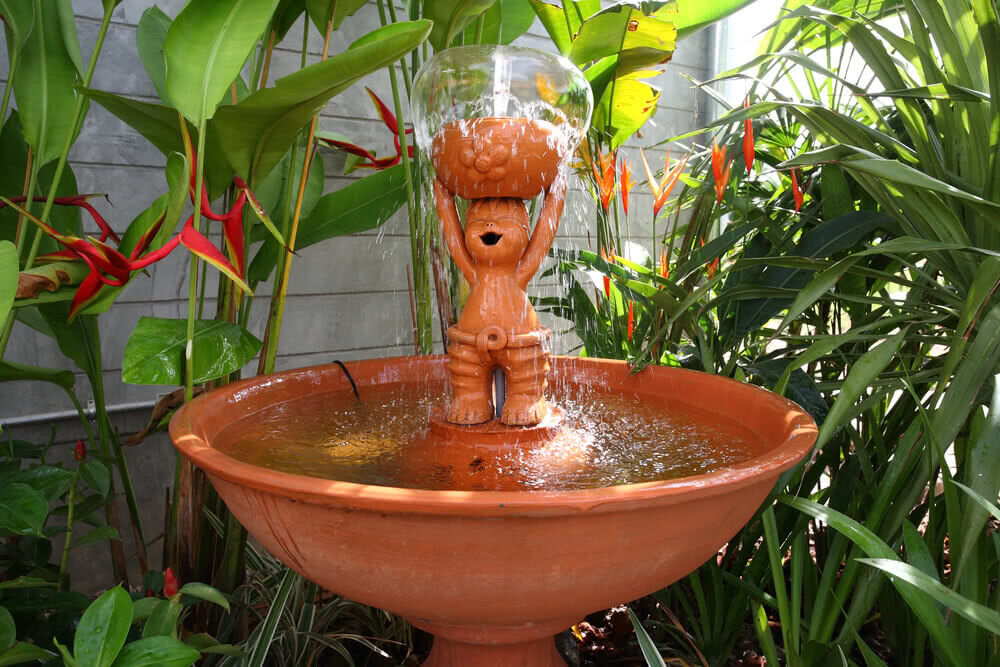 Stunning Water Features for Small Gardens