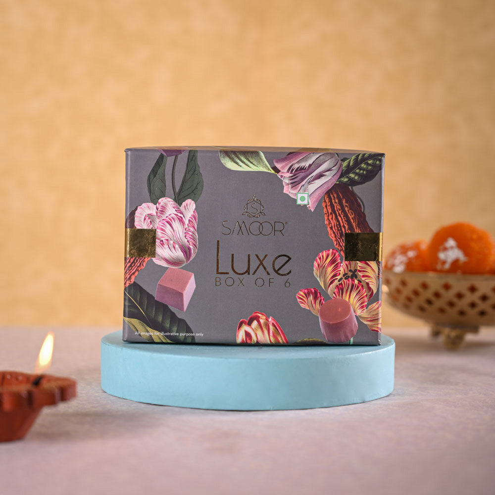 Snake Golden Hahnii &amp; Epiphany Gourmet Nutty Delights Diwali Combo