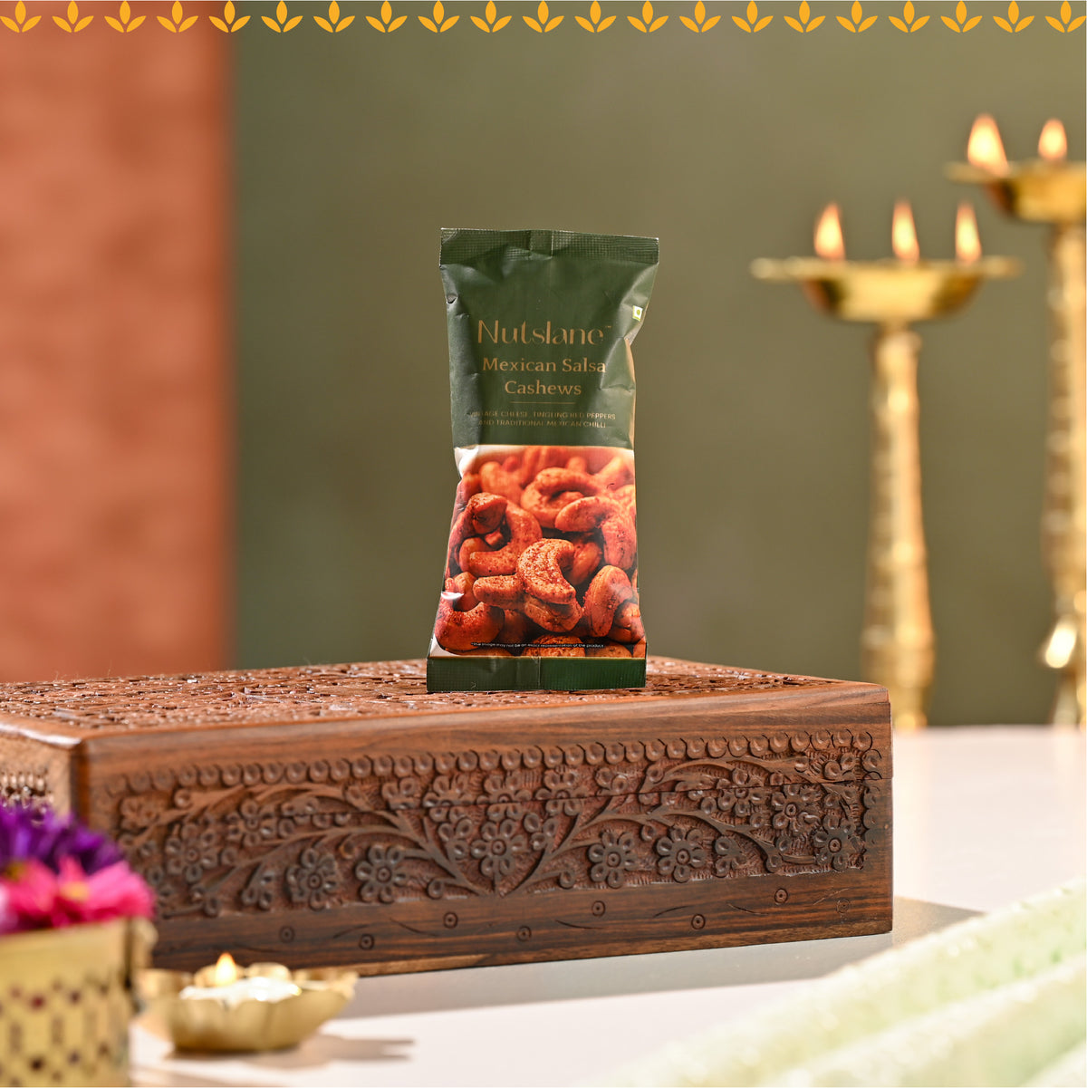 Meethi Yaadein Gift Box: Mehfil