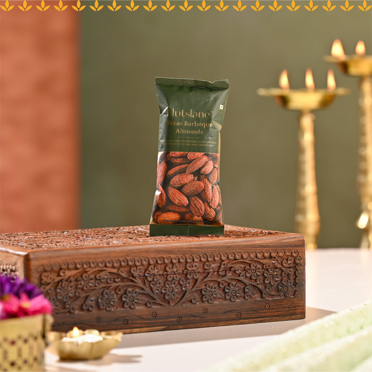 Meethi Yaadein Gift Box: Mehfil