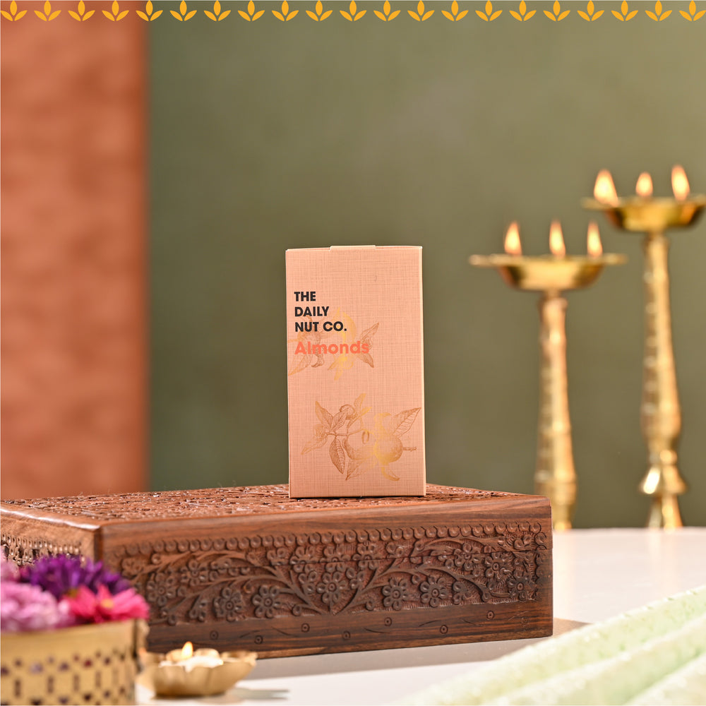 Meethi Yaadein Gift Box: Riwaaz