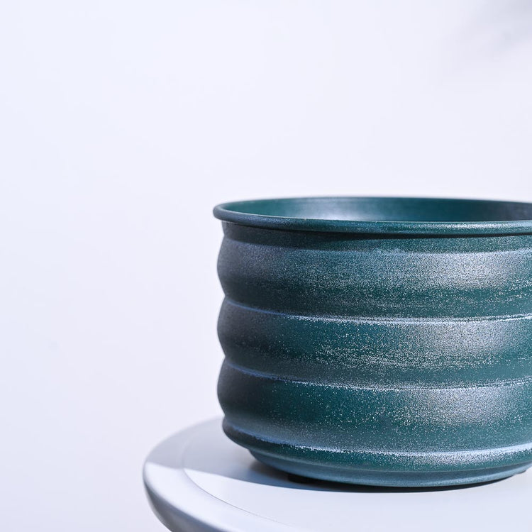 Buy Premium Metal Plant Pots | Stylish & Long-Lasting Garden Planters ...